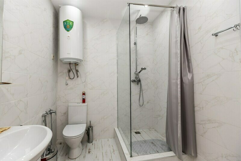 Апартаменты 2-местный 2-комнатный (с кухней и балконом)