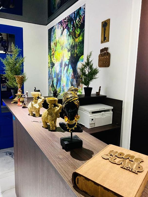 Ресепшен | HomeLand, Аджария