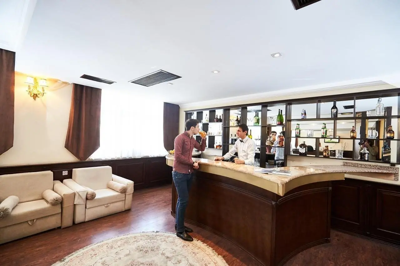 Ресепшн | Smith Hotel, Бакинский экономический округ
