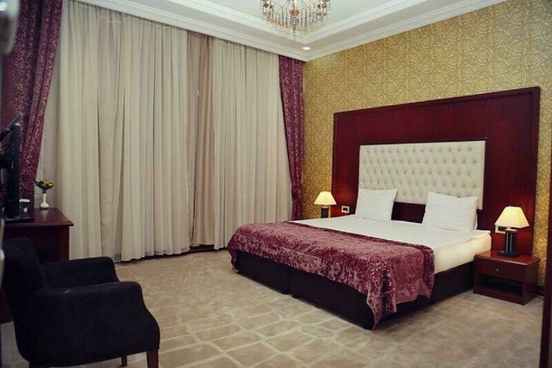 Отель Clover Hotel, Баку, Бакинский экономический округ