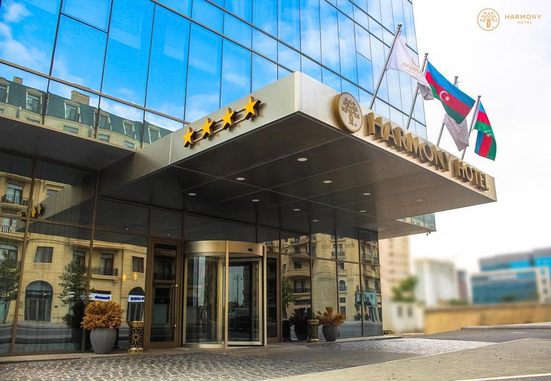 Гостиница Harmony Hotel, Баку, Бакинский экономический округ