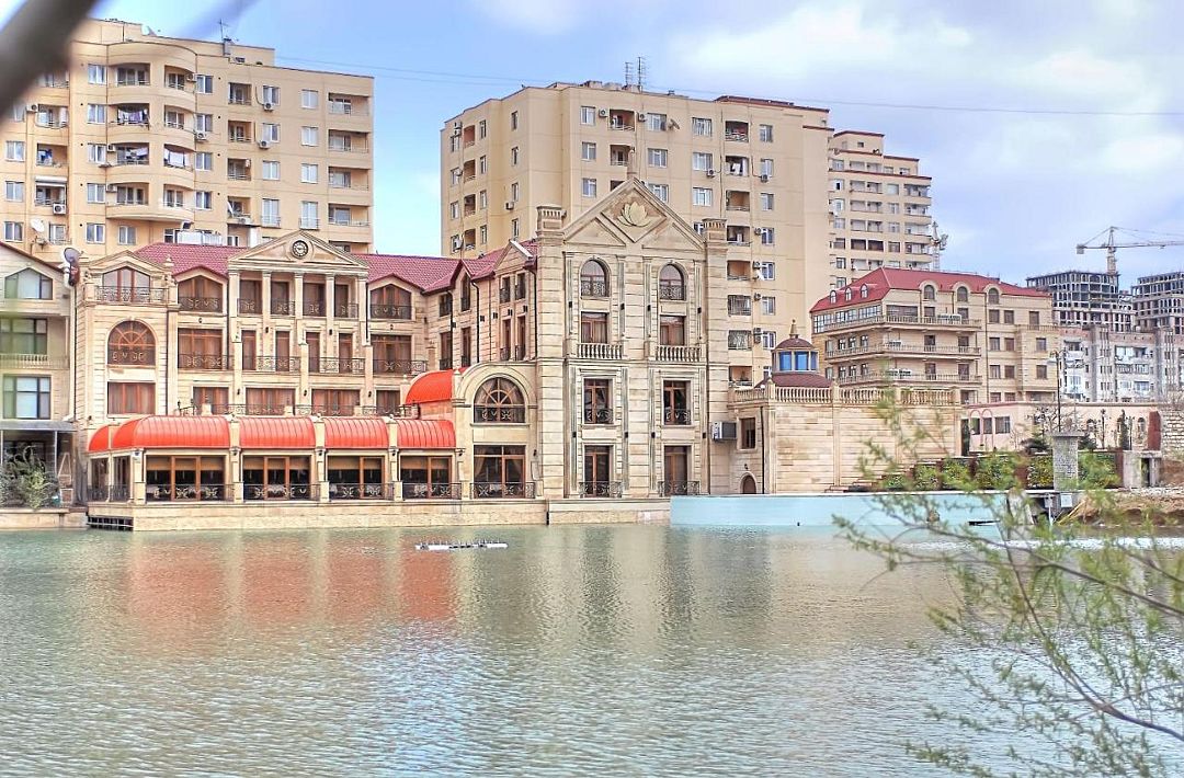 Отель Lake Palace Hotel, Баку, Бакинский экономический округ