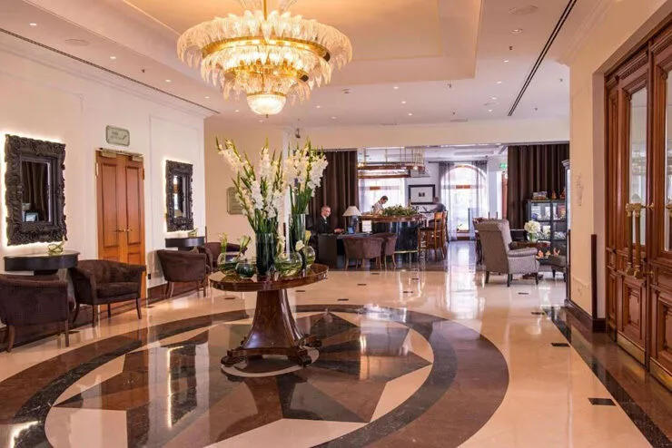 Холл | Radisson Royal Hotel St. Petersburg, Ленинградская область