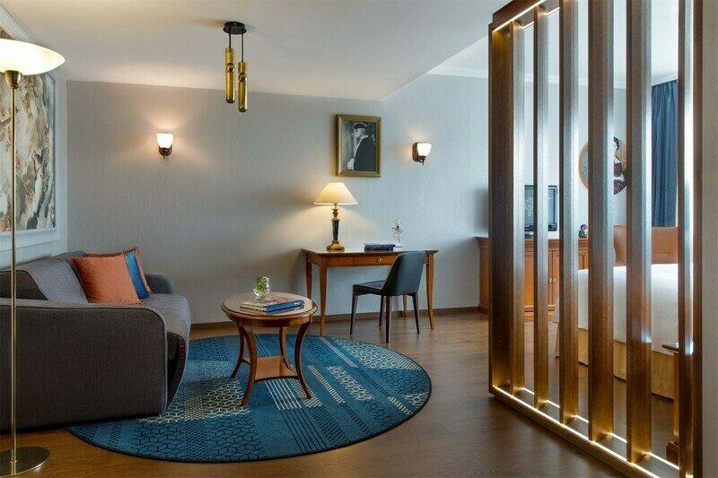 Люкс 2-местный (DBL с видом на город)