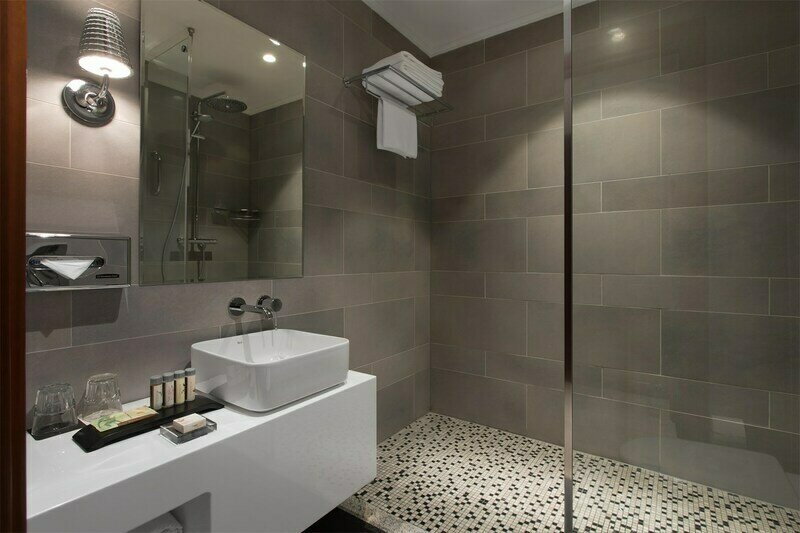 Люкс 2-местный (DBL с видом на город)