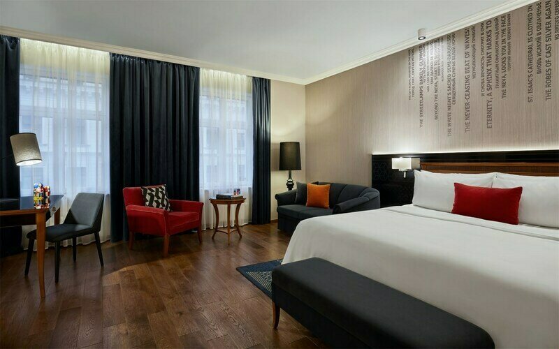 Супериор 2-местный (DBL с диваном)