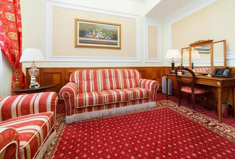 Люкс 2-местный 2-комнатный (№2)