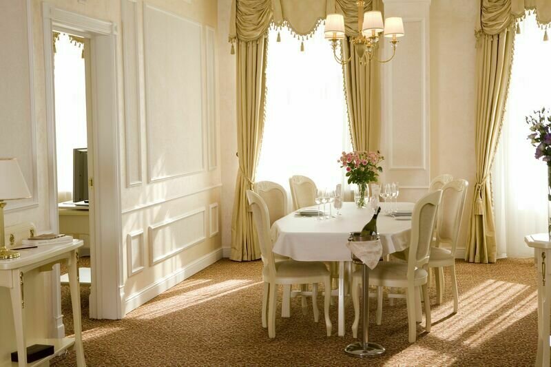 Представительский 2-местный 3-комнатный