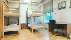 Шестиместная 2х комнатная со смежными комнатами с 3 двухярусными кроватями, Хостел Невский, Калининград