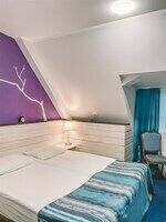 Номера первой категории "Стандарт" ( две односпальные кровати/ одна двуспальная кровать), Отель Никола, Листвянка