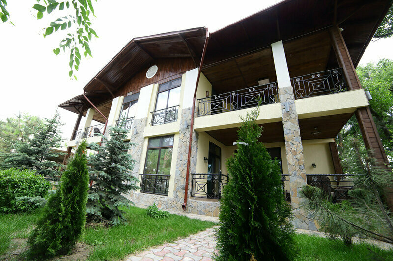 Таунхаус 4-местный 3-комнатный