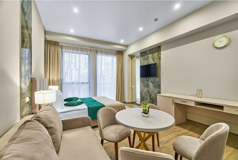 Полулюкс 2-местный (без балкона)