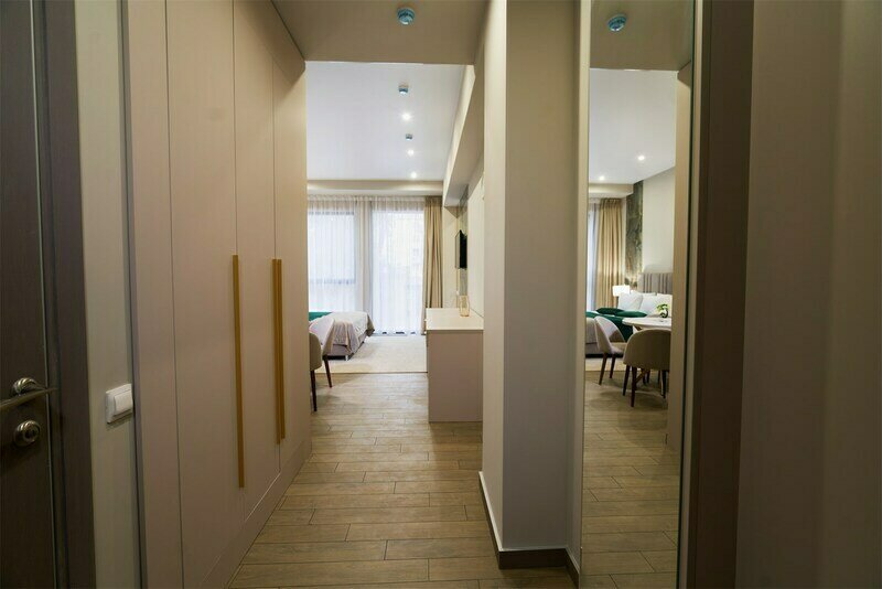 Полулюкс 2-местный (без балкона)