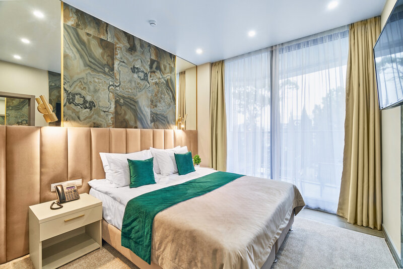 Стандартный 4-местный 2-комнатный (с балконом)