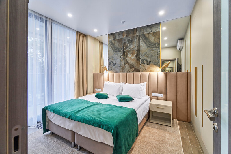 Стандартный 4-местный 2-комнатный (с балконом)