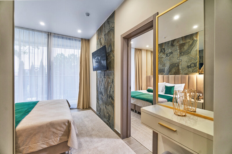 Стандартный 4-местный 2-комнатный (с балконом)