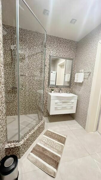 Апартаменты (с видом на горы)