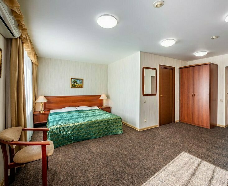 Люкс 2-комнатный (семейный)