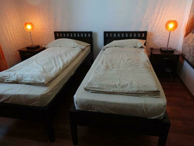 Стандартный 2-местный