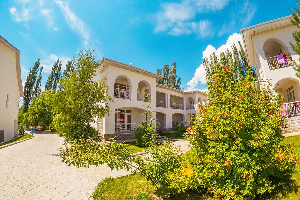 Отель Аврора плюс, село Булан-Соготту, Иссык-Кульская область