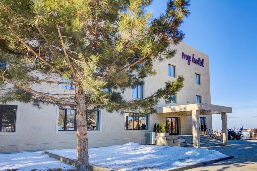 Фасад | My hotel (Каракол), Иссык-Кульская область