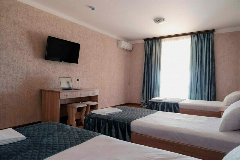 Люкс 3-местный (с видом на море)