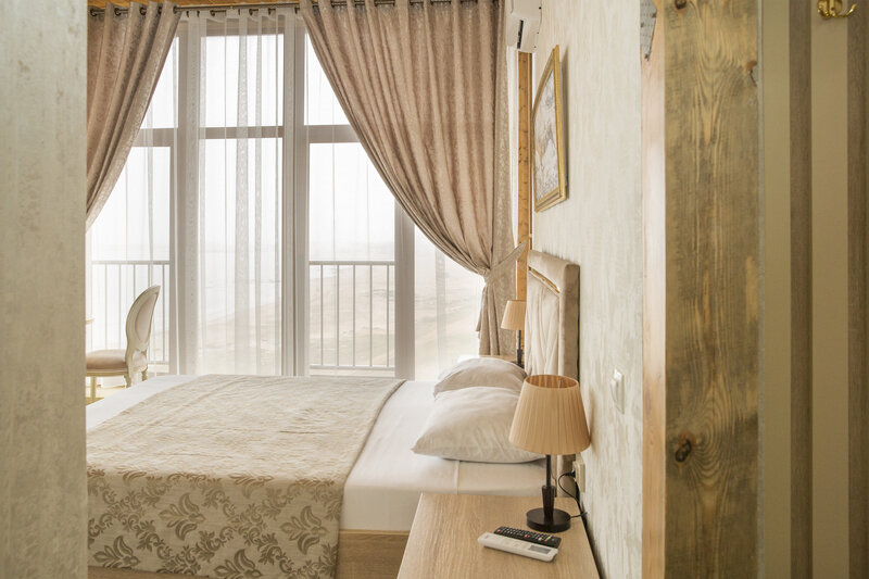 Семейный 2-местный 25 кв.м (с панорамным видом)