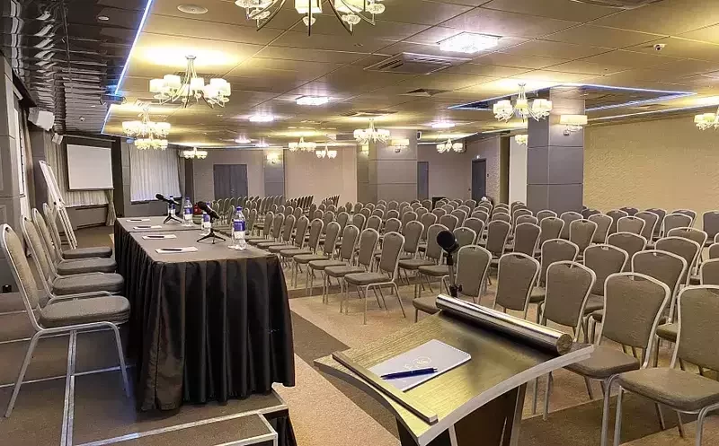 Зал-трансформер «Топаз»