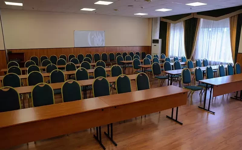 Конференц-зал «Изумруд»