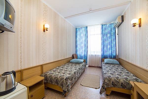 Стандартный 2-местный 1-комнатный (с видом на озеро)