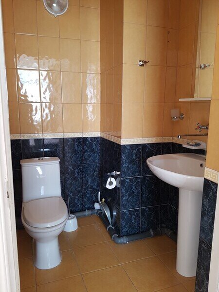 Санузел в улучшенный 2-местный 2-комнатный