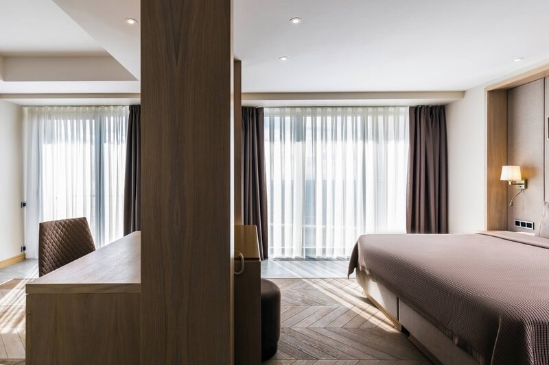 Делюкс 2-местный 1-комнатный (главный корпус, с на видом море)