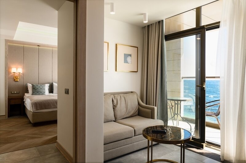 Сюит Премиум 4-местный 2-комнатный (корпус Прибрежный)