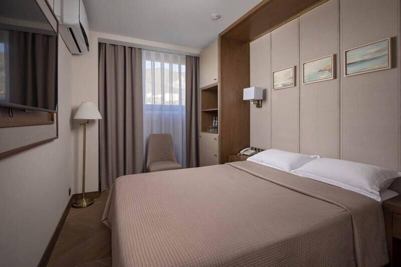 Сюит Премиум 4-местный 2-комнатный (корпус Прибрежный)