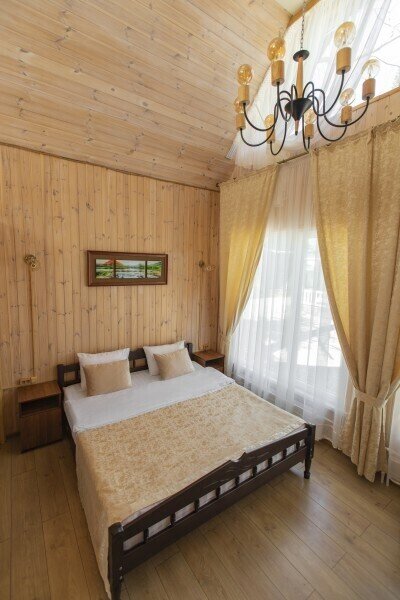 Семейный Бунгало 4-местный