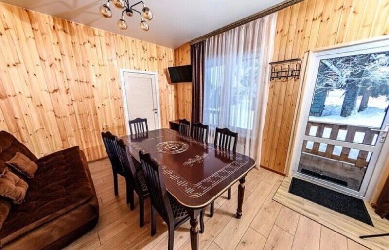 Семейный Люкс 8-местный 2-комнатный 1-категории