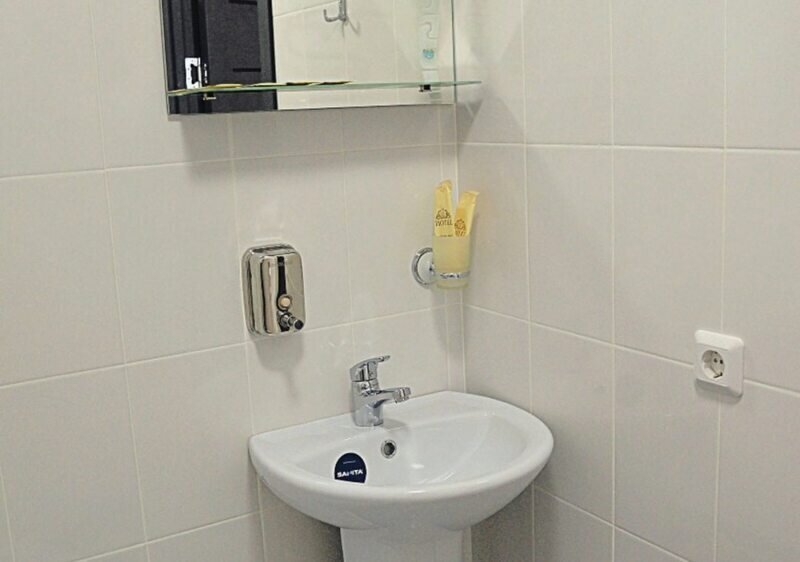 Номер 1-местный