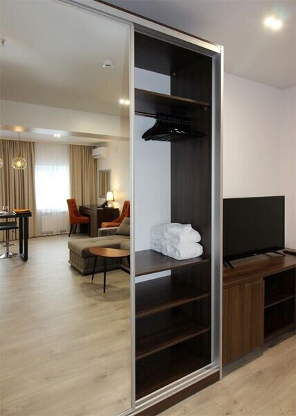 Джуниор сюит 3-местный (DBL с кухней)