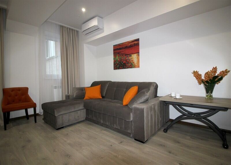 Джуниор сюит 3-местный (DBL с кухней)