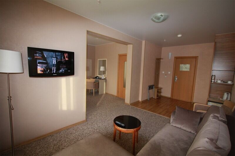 Джуниор сюит 3-местный (Супериор DBL)