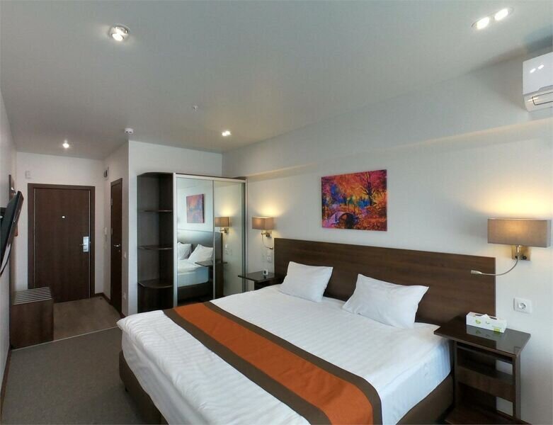 Номер 2-местный (1-я категория кровать 1,6 DBL)