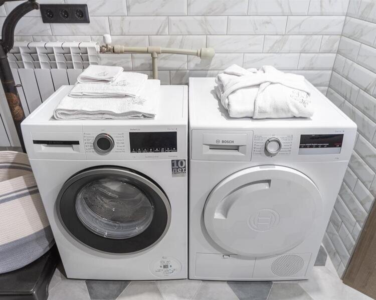 Вилла 6-местная 2-этажная 4-комнатная