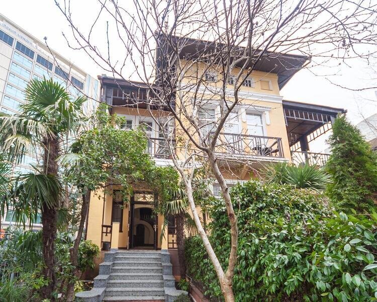 Вилла 6-местная 2-этажная 4-комнатная