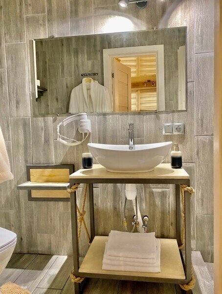 Полулюкс 4-местный (Хельсинки DBL)