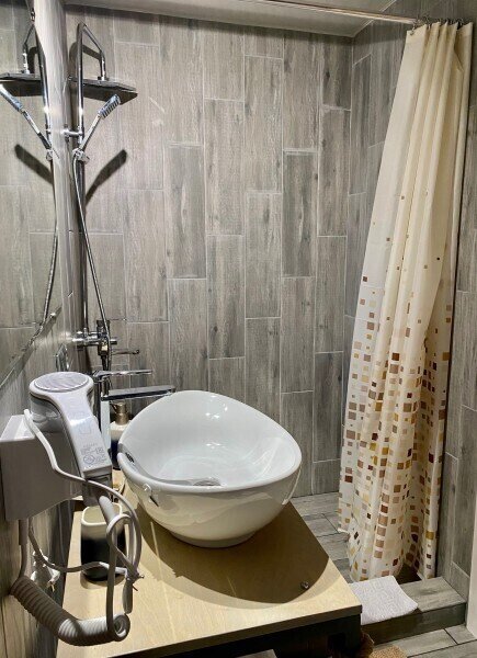 Полулюкс 4-местный (Хельсинки DBL)