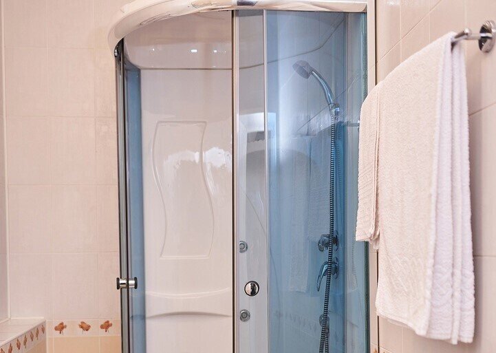 Джуниор Сюит 2-местный 2-комнатный DBL/TWIN (Эконом, 2-3 этаж)