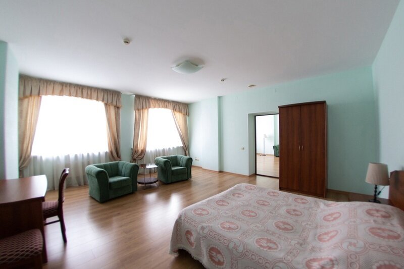 Люкс 2-местный 2-комнатный (2-3 этаж)