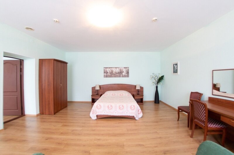 Люкс 2-местный 2-комнатный (2-3 этаж)