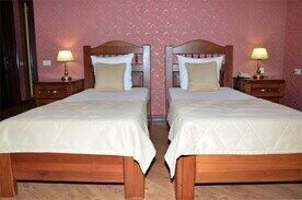 Стандартный двухместный номер с 2 раздельными кроватями, Отель Нальчик Холл, Нальчик