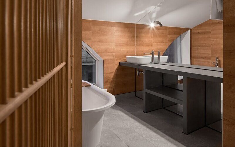 Люкс 4-местный (с камином)